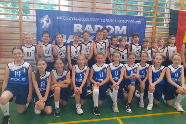 Mistrzostwa Szkoły w Lekkoatletyce – poniedziałkowe zmagania klas 4-8