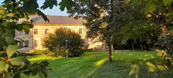 Pałac w Dalborowicach zaprasza: koncert, plener malarski i spacer z przewodnikiem