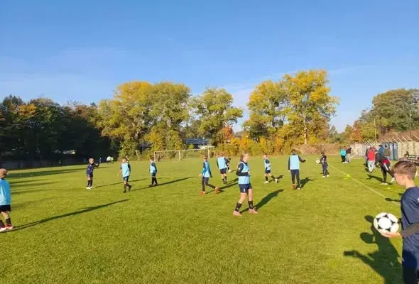 Młodzicy Pogoni Syców wygrywają na wyjeździe z Olympic Siechnice 3:1